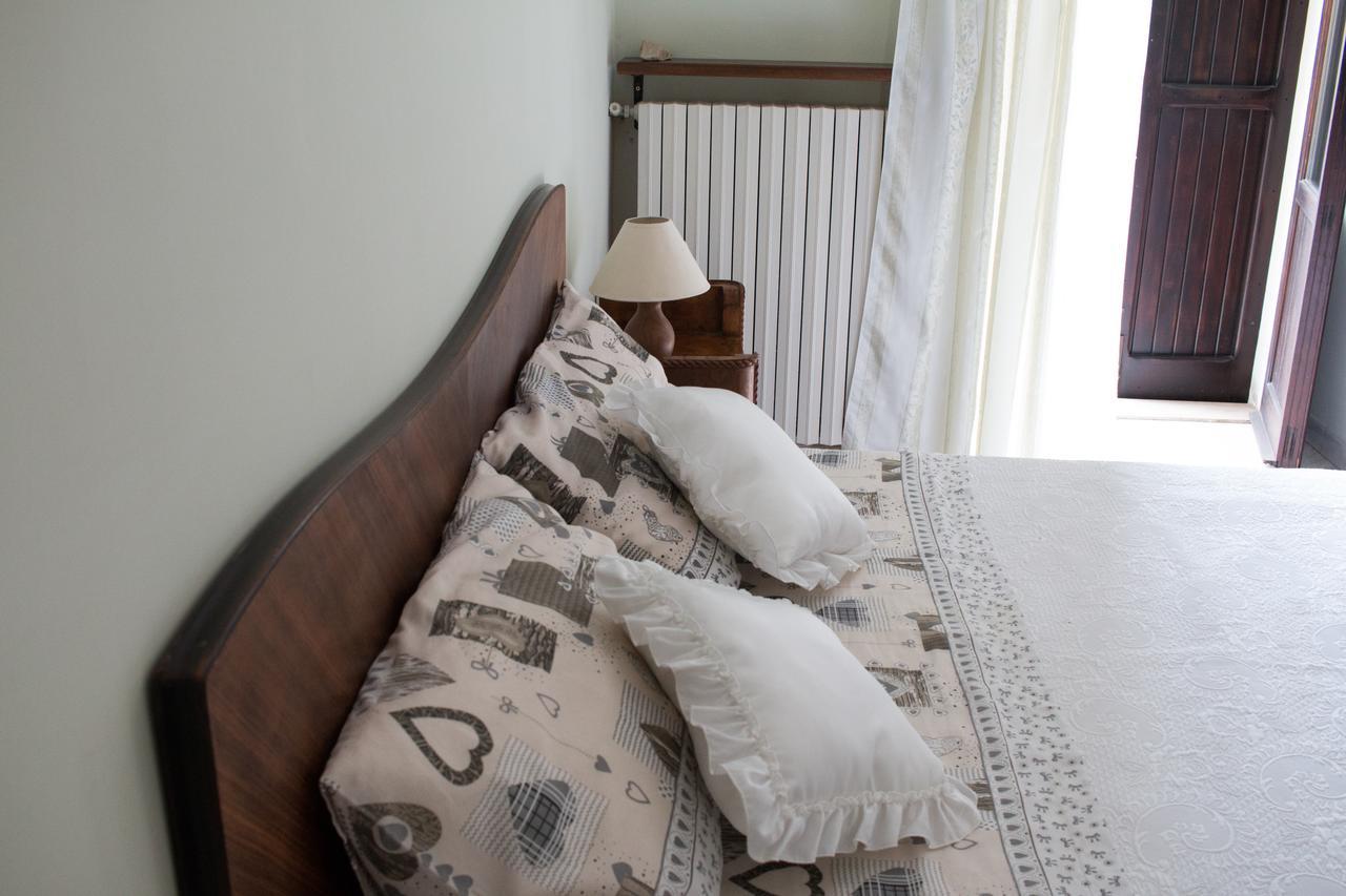 Il Mughetto Bed & Breakfast Челано Екстериор снимка
