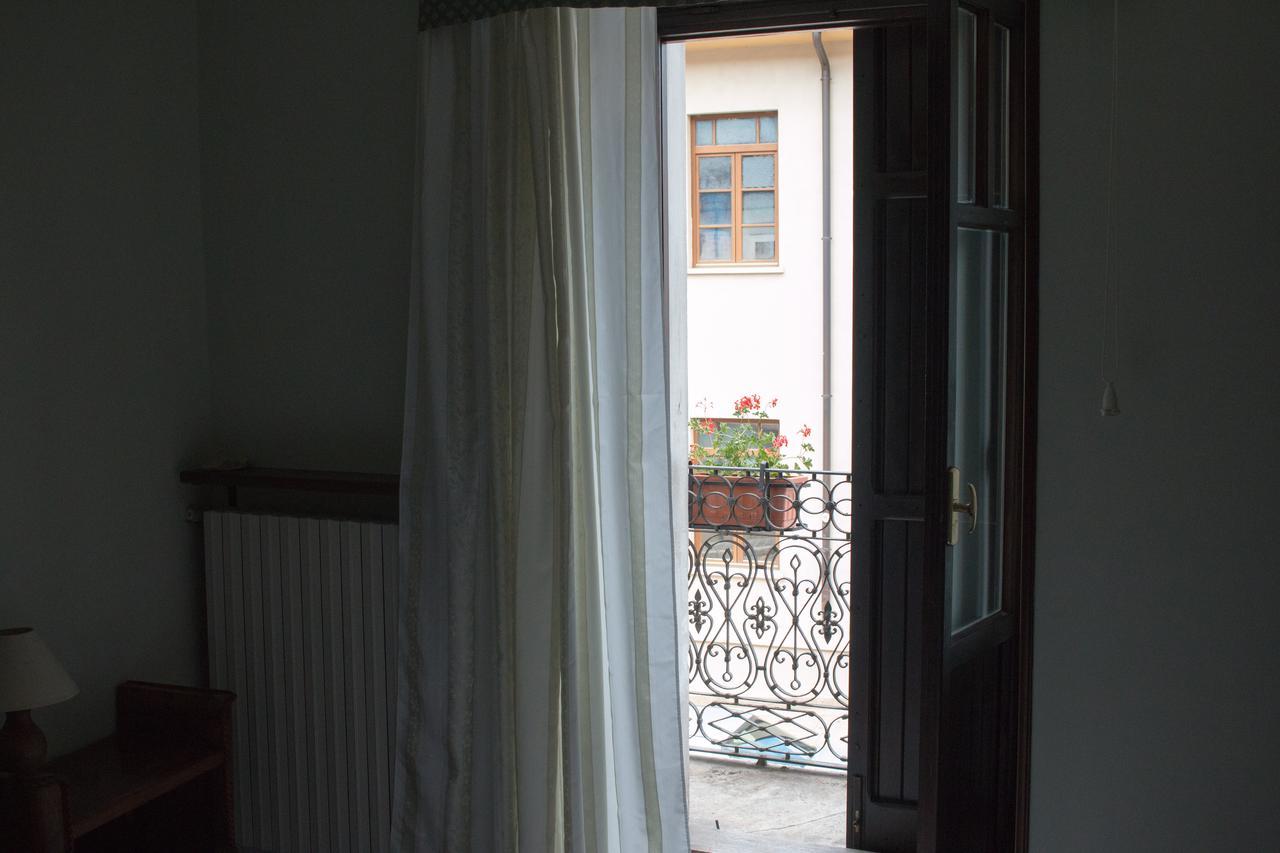 Il Mughetto Bed & Breakfast Челано Екстериор снимка