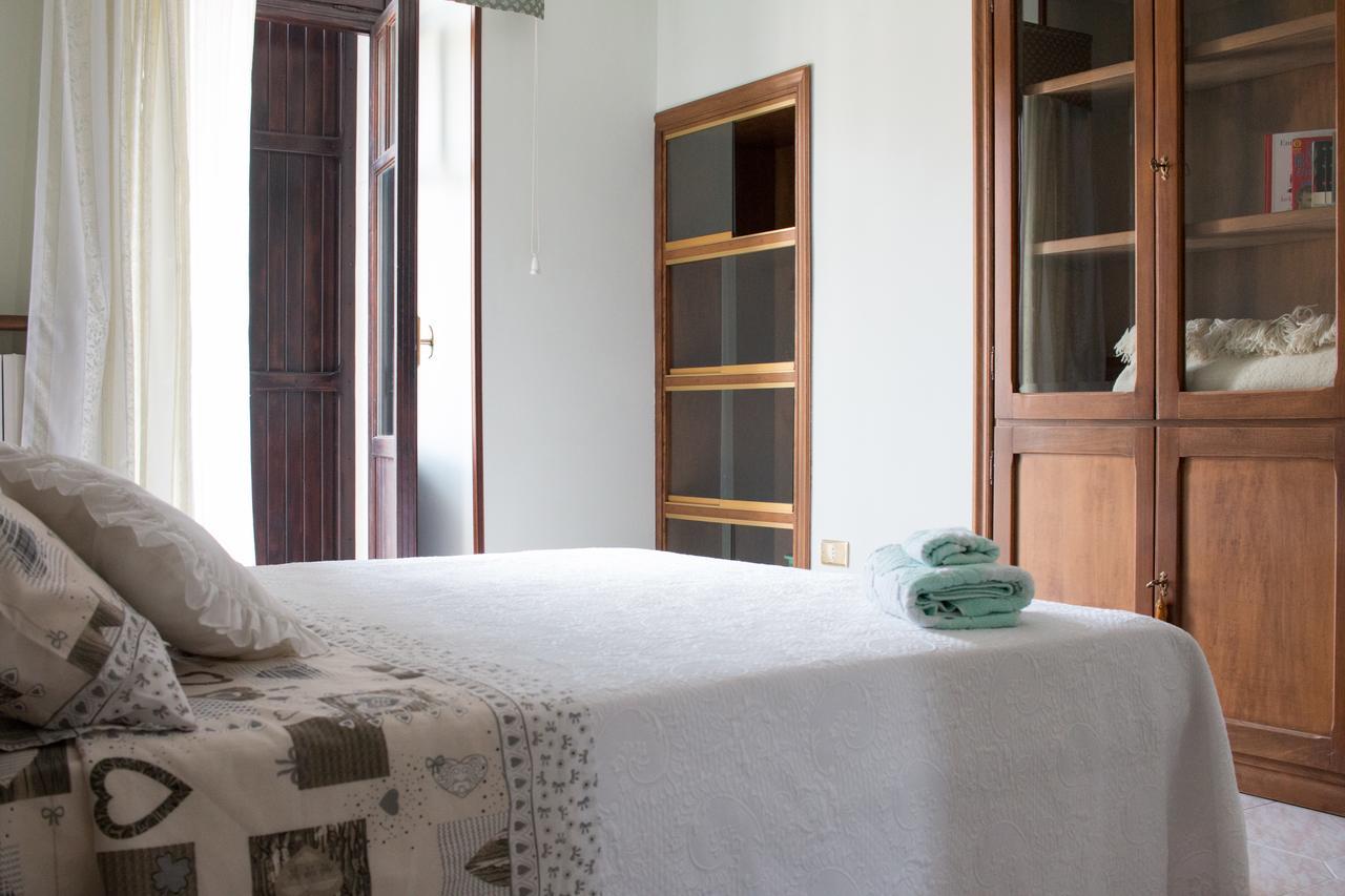 Il Mughetto Bed & Breakfast Челано Екстериор снимка