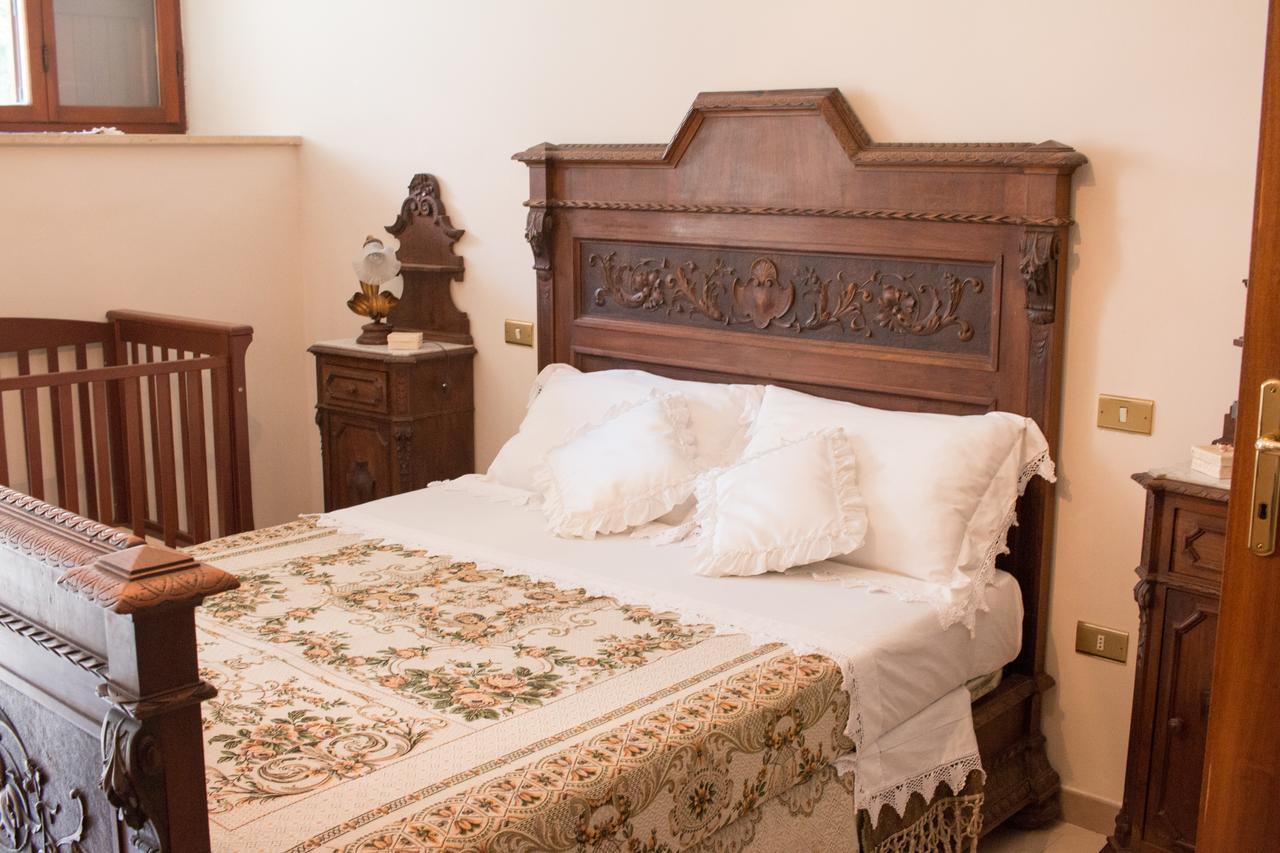 Il Mughetto Bed & Breakfast Челано Екстериор снимка