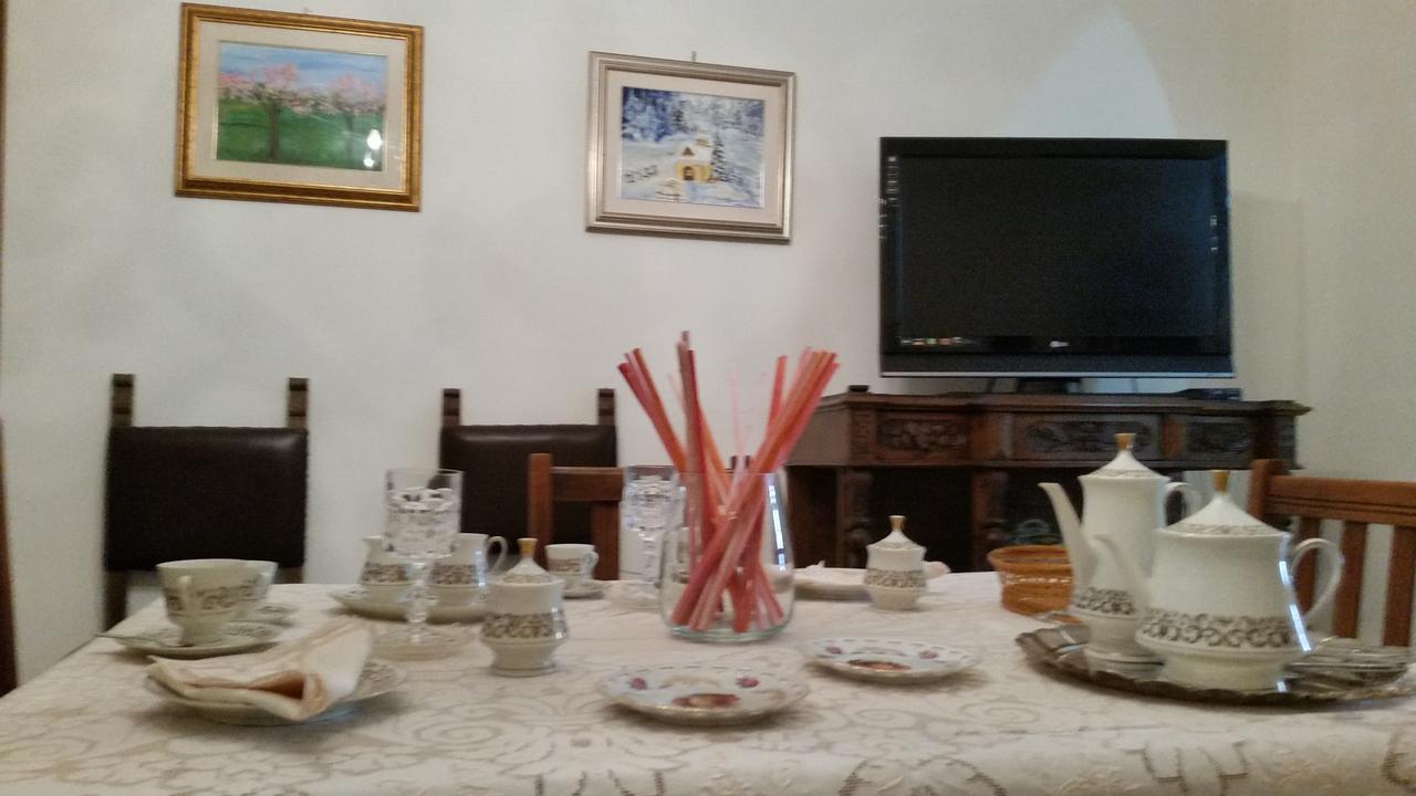 Il Mughetto Bed & Breakfast Челано Екстериор снимка